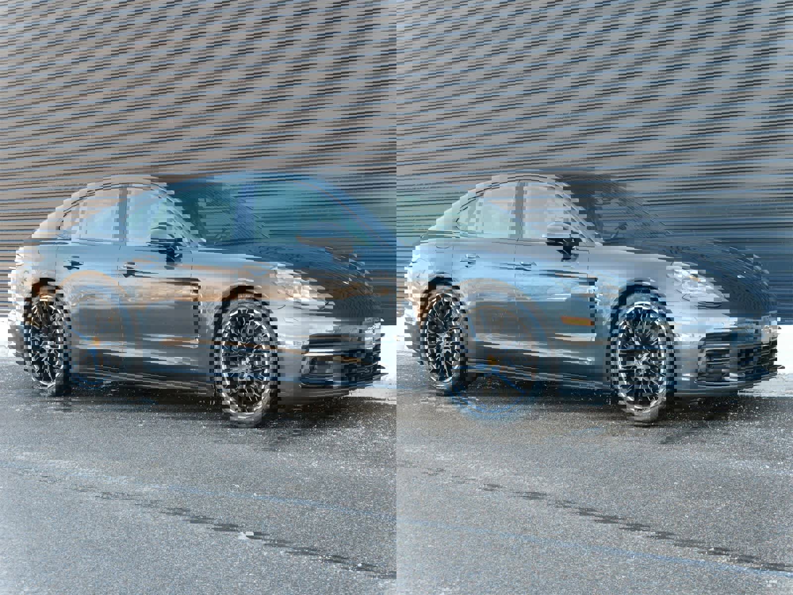 Certified 2020 Porsche Panamera 4 image 25