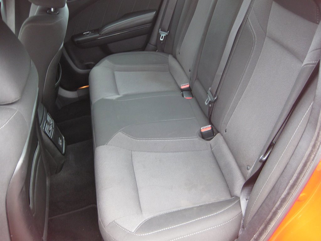 Used 2019 Dodge Charger SXT image 24