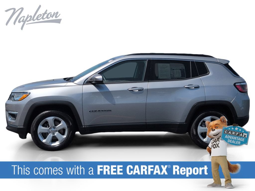 Used 2018 Jeep Compass Latitude FWD image 2