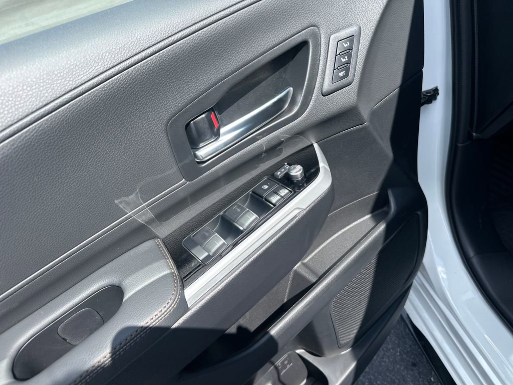New 2026 Toyota Sienna Limited AWD/4WD image 15