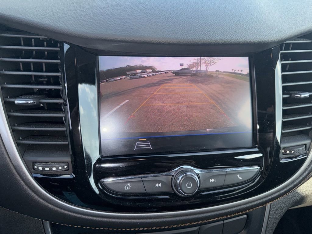 Used 2020 Chevrolet Trax LT image 11