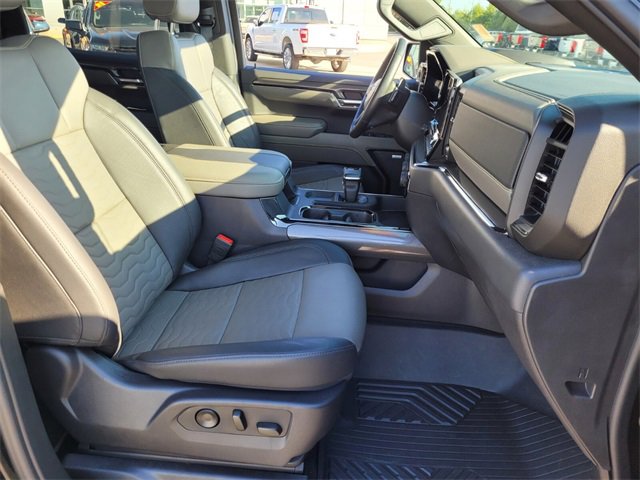 Used 2024 Chevrolet Silverado 1500 ZR2 w/ ZR2 Bison Edition image 15