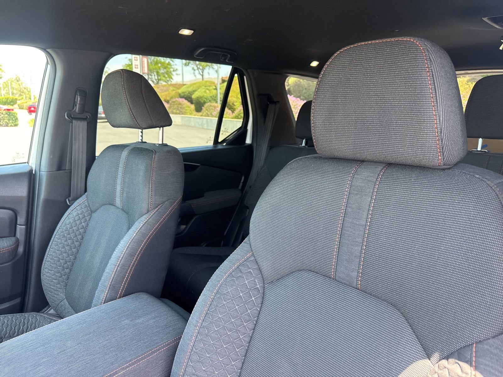 Used 2023 Honda Pilot Sport image 11
