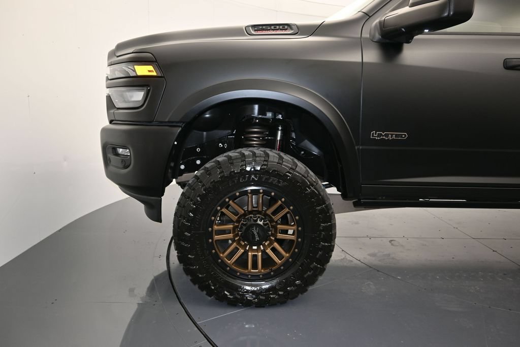 New 2026 RAM 2500 Big Horn AWD/4WD image 9