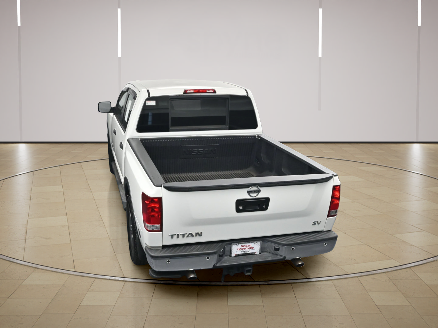 Used 2015 Nissan Titan SV w/ SV Value Truck Package RWD image 34