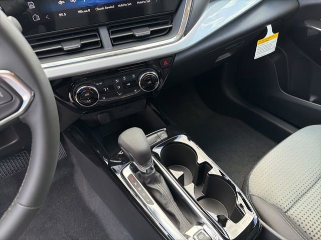 New 2026 Chevrolet Trax LT w/ Driver Confidence Package FWD image 28