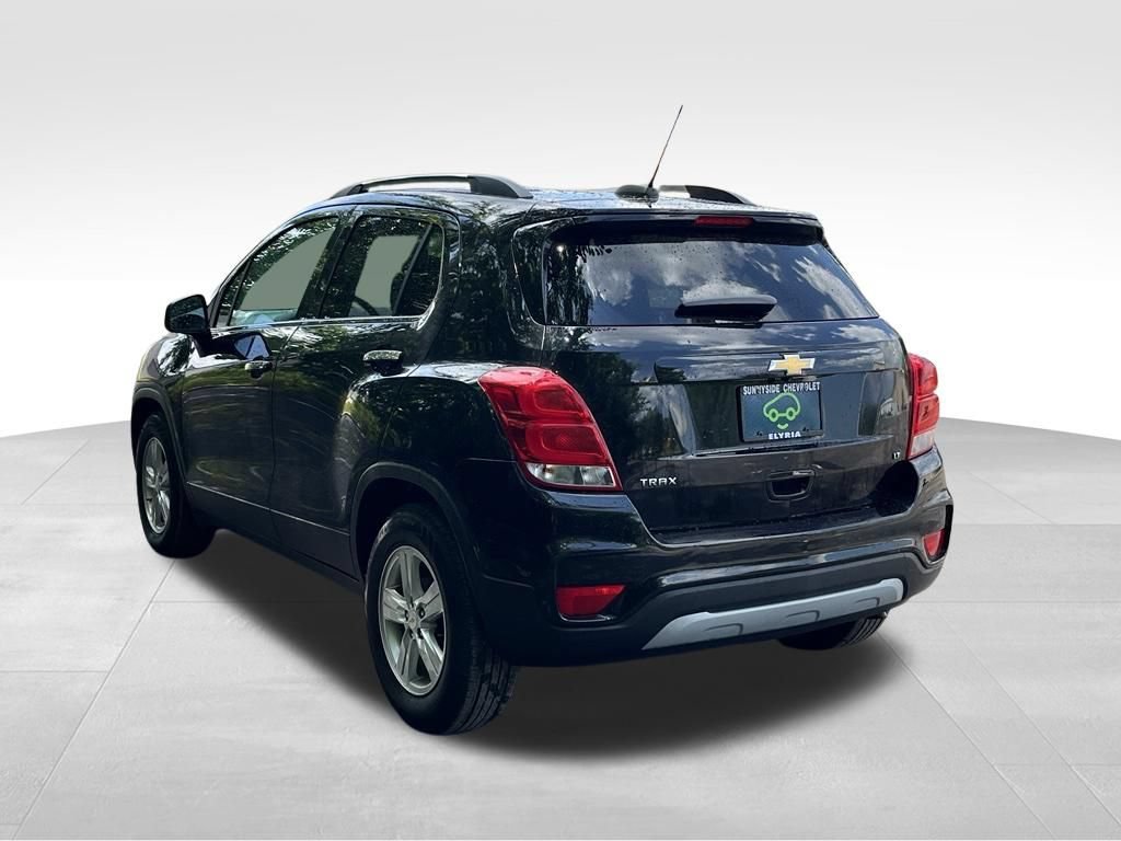 Certified 2020 Chevrolet Trax LT w/ LT Convenience Package FWD image 5