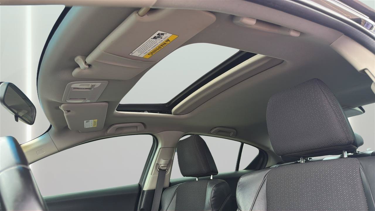 Used 2013 Acura ILX FWD image 19