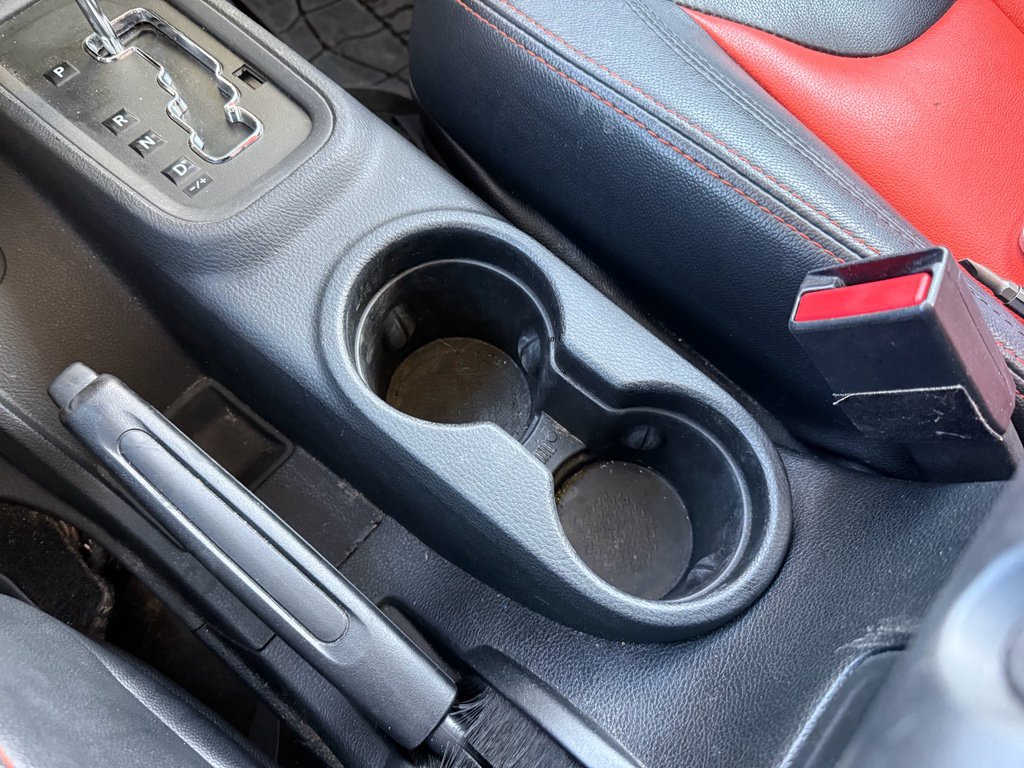 Used 2013 Jeep Wrangler Unlimited Sport image 21