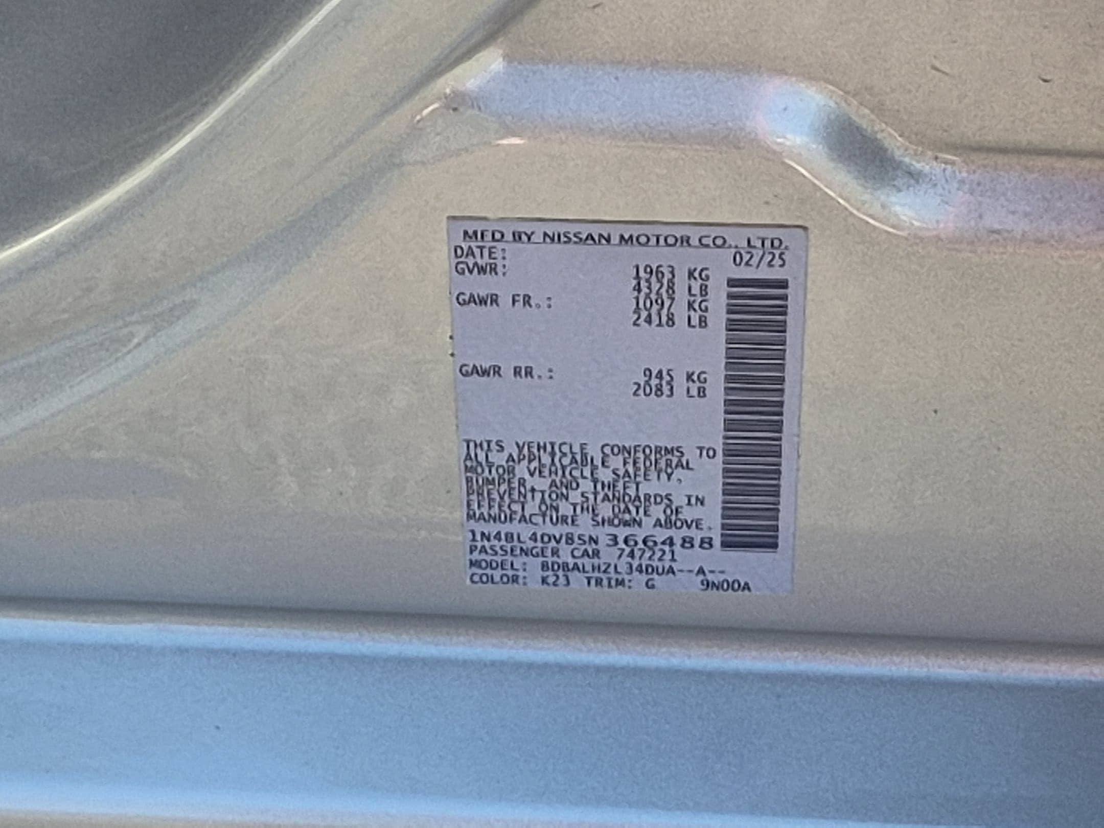 Used 2025 Nissan Altima 2.5 SV FWD image 36