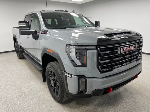 Used 2024 GMC Sierra 3500 AT4 w/ AT4 Premium Plus Package image 2