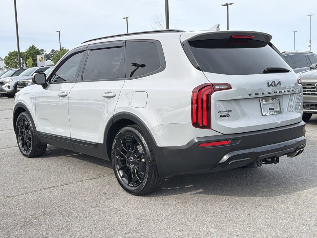 Used 2022 Kia Telluride EX w/ EX Premium Package AWD/4WD image 3