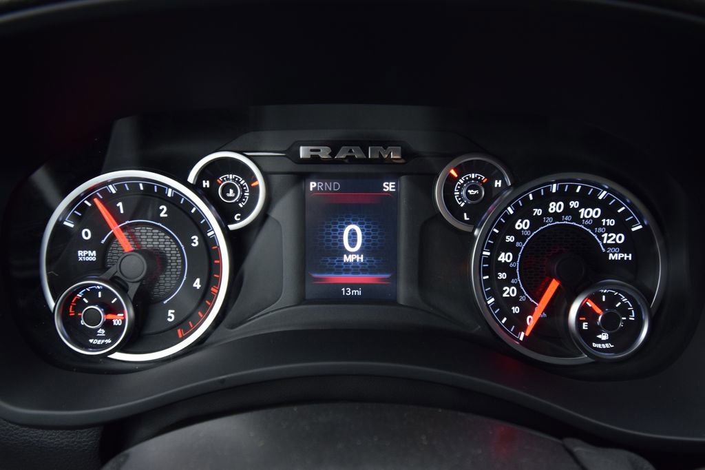 New 2026 RAM 5500 Tradesman AWD/4WD image 33