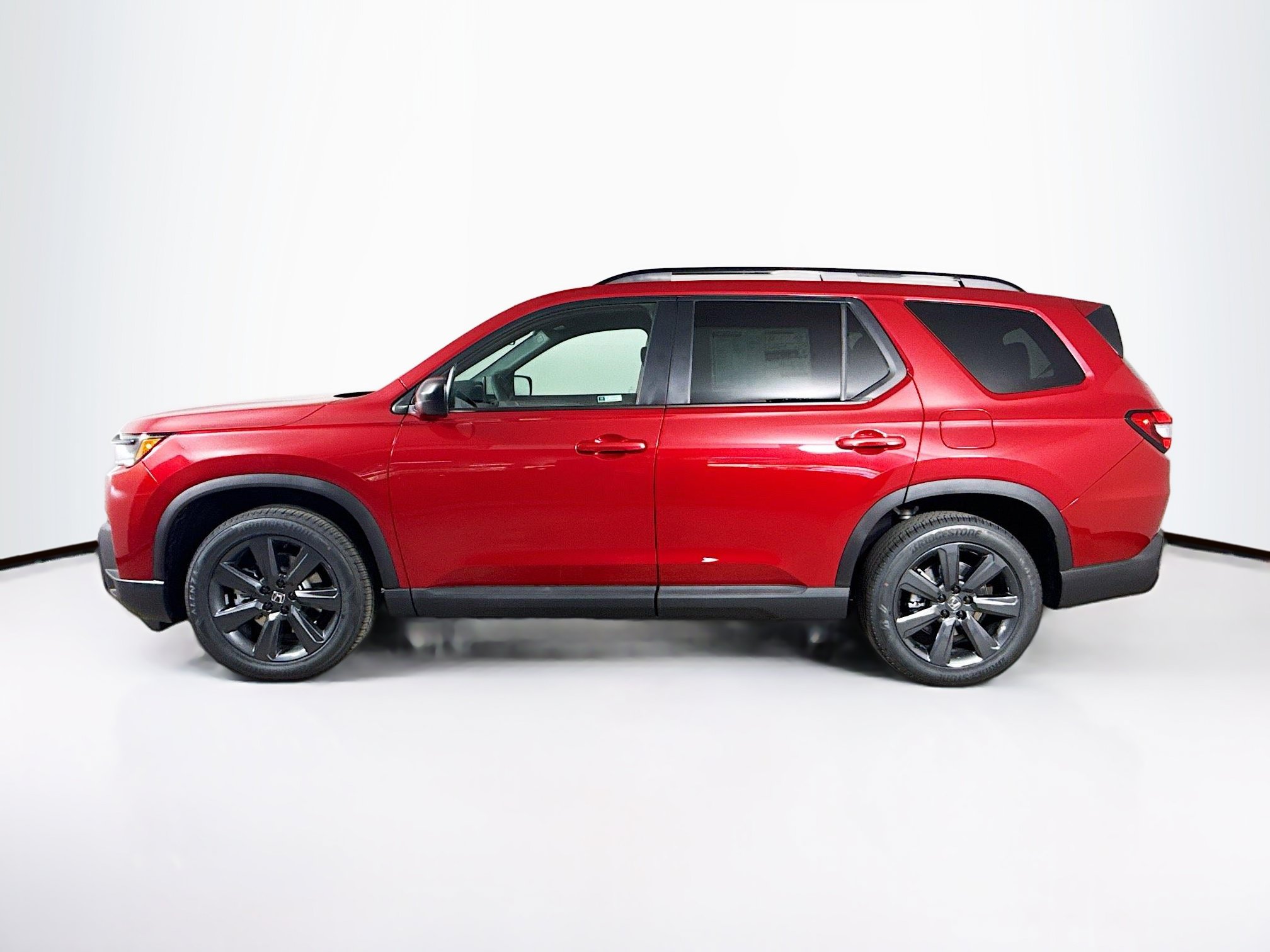 New 2026 Honda Pilot Sport image 7