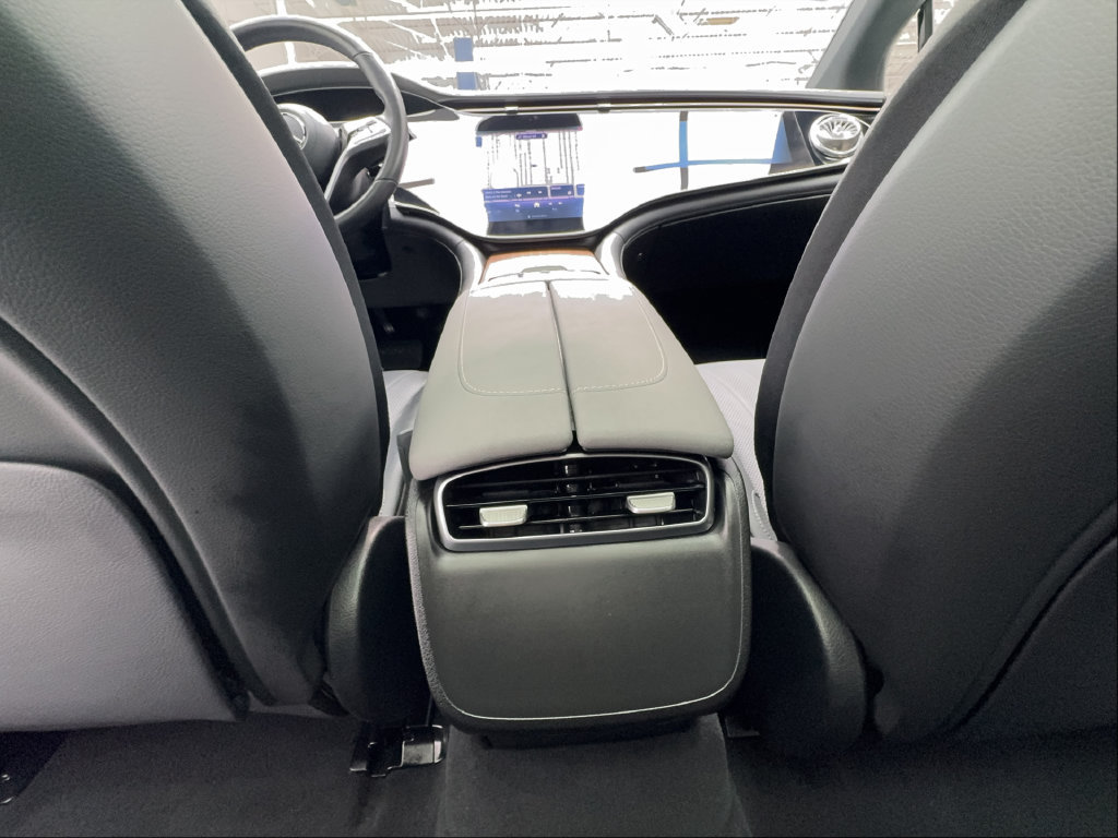 Used 2024 Mercedes-Benz EQS 450+ Sedan image 40