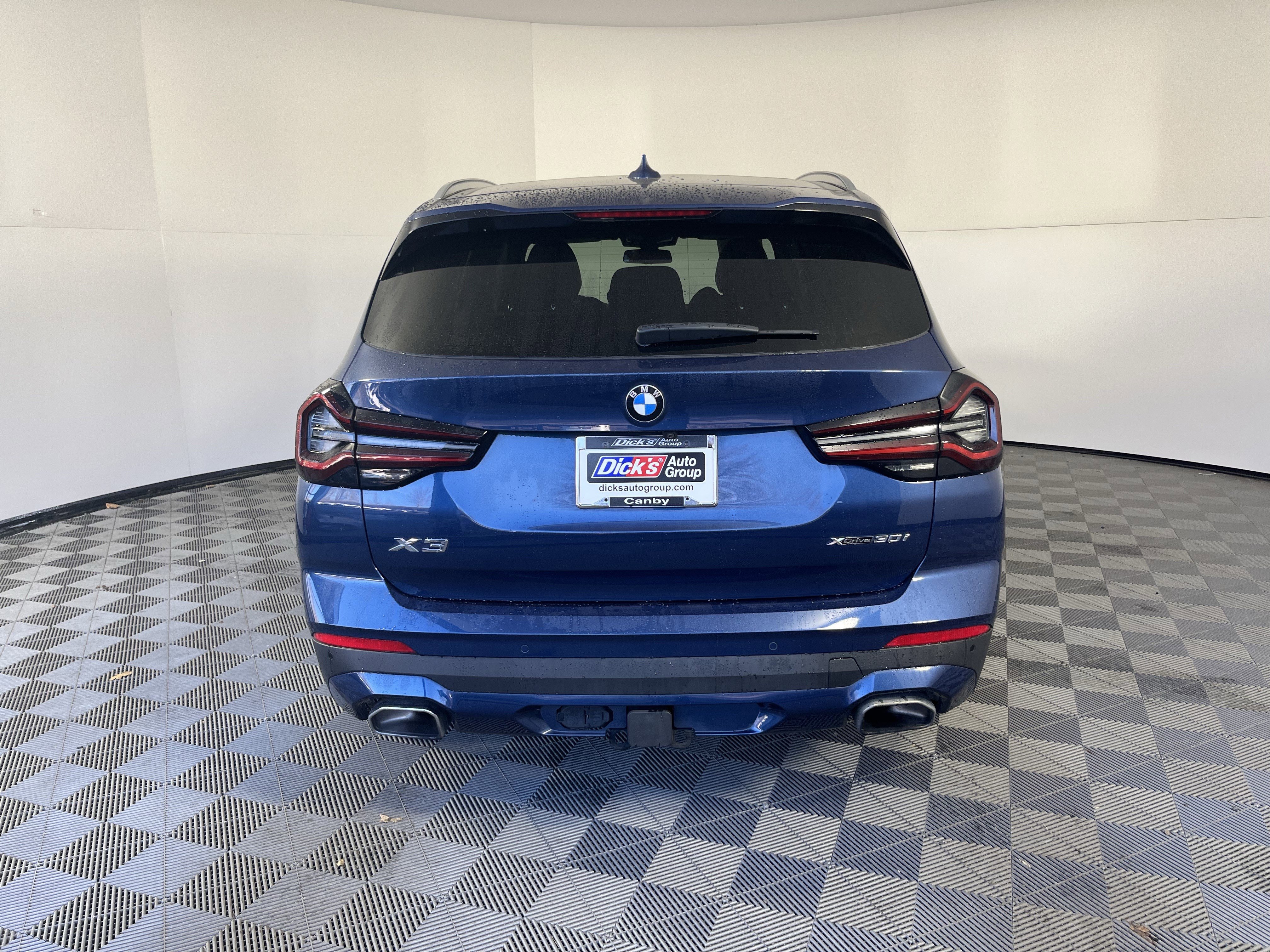 Used 2022 BMW X3 xDrive30i w/ Premium Package image 4