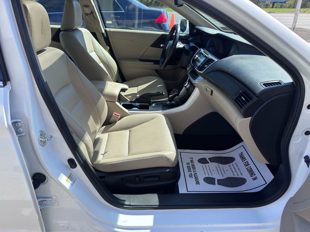 Used 2014 Honda Accord EX-L image 32