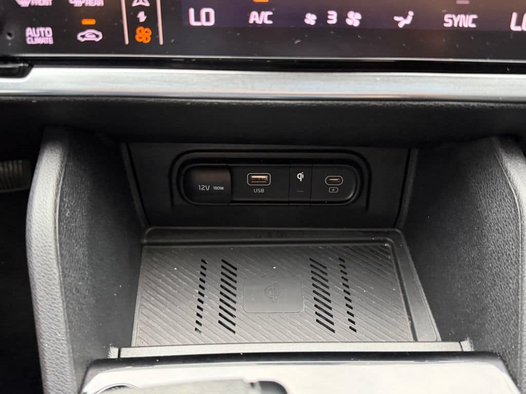 Certified 2024 Kia Sportage EX FWD image 24