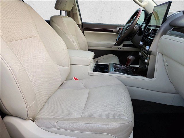 Used 2014 Lexus GX 460 w/ Premium Package AWD/4WD image 23