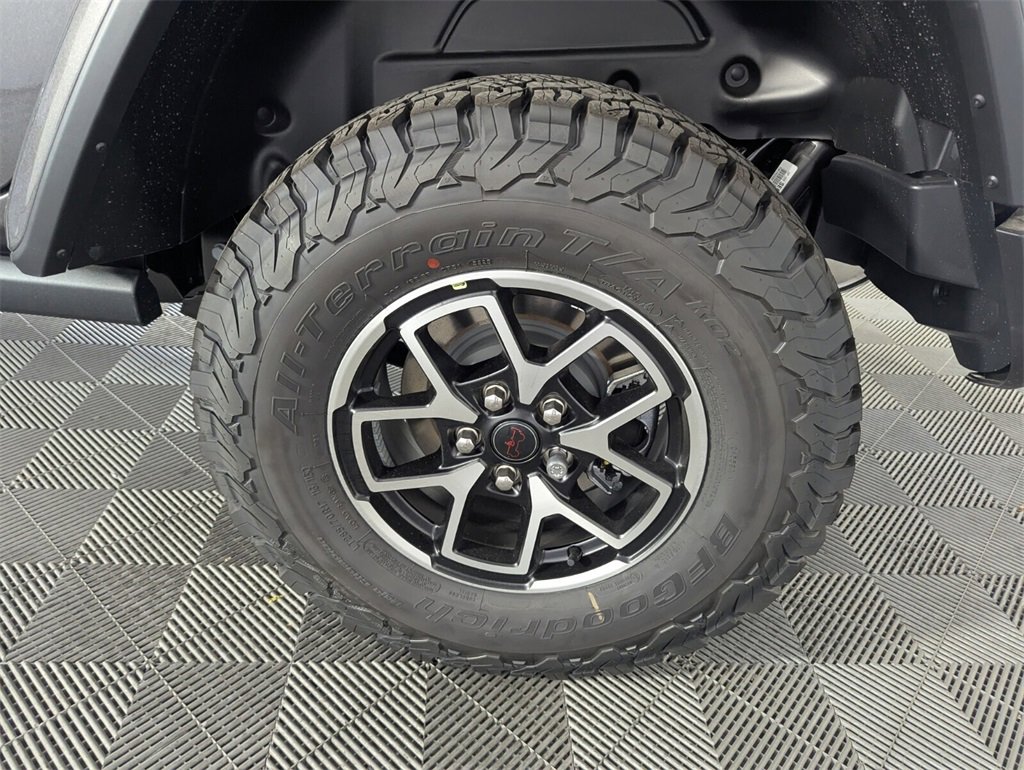 New 2026 Jeep Wrangler Unlimited Rubicon image 17