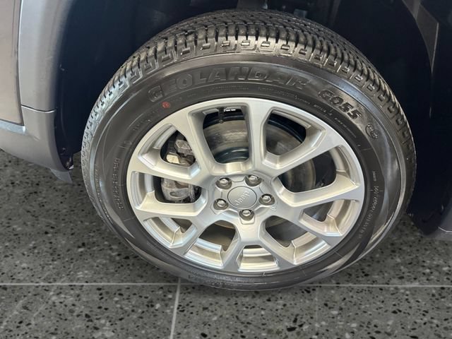 Used 2023 Jeep Compass Latitude AWD/4WD image 24