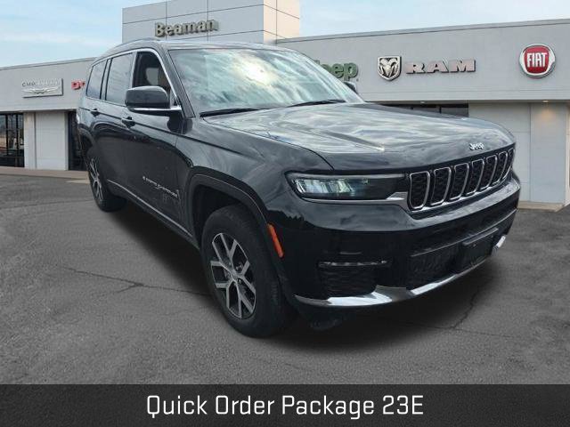 Used 2023 Jeep Grand Cherokee L Limited AWD/4WD image 2