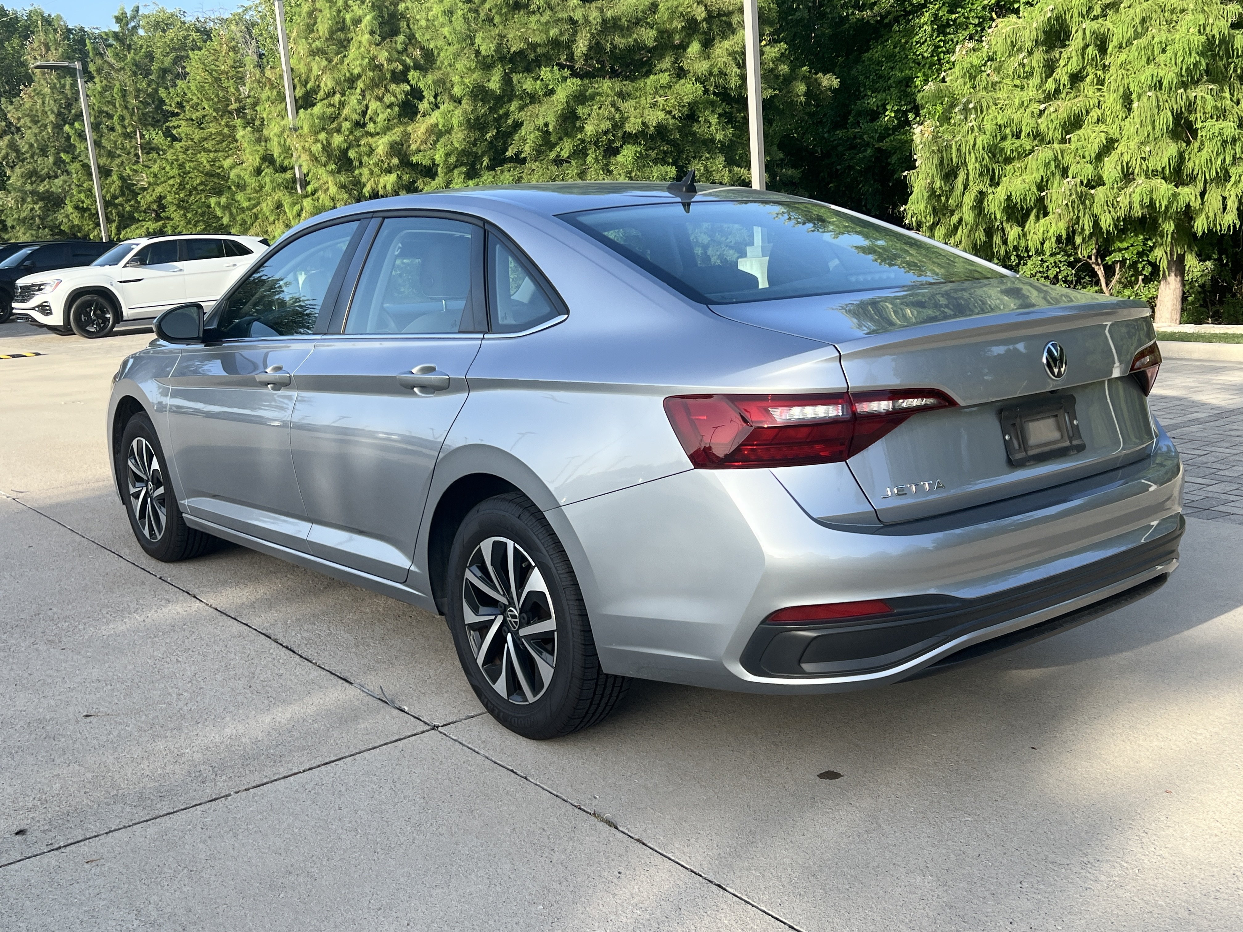 Used 2022 Volkswagen Jetta S FWD image 8