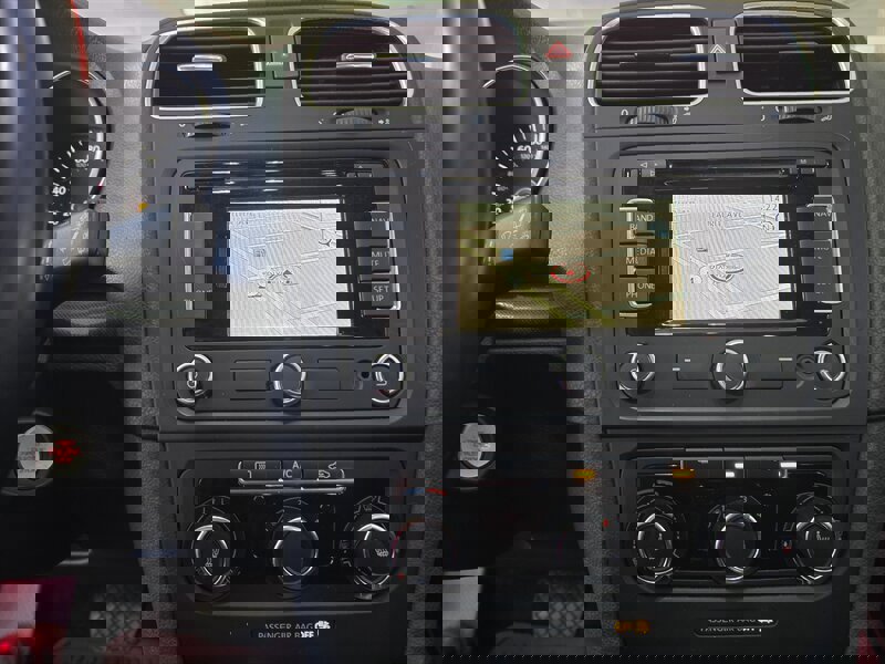 Used 2014 Volkswagen Jetta TDI image 19