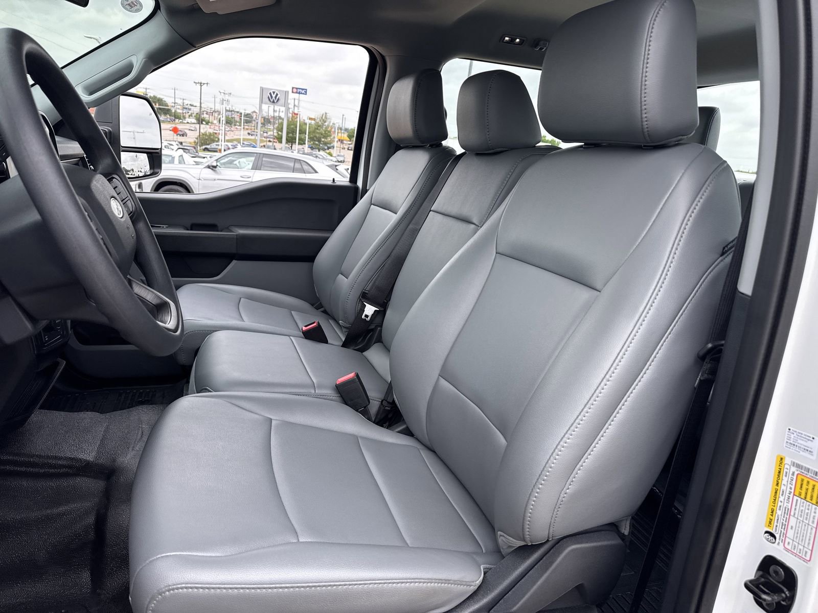 Used 2025 Ford F250 XL image 26