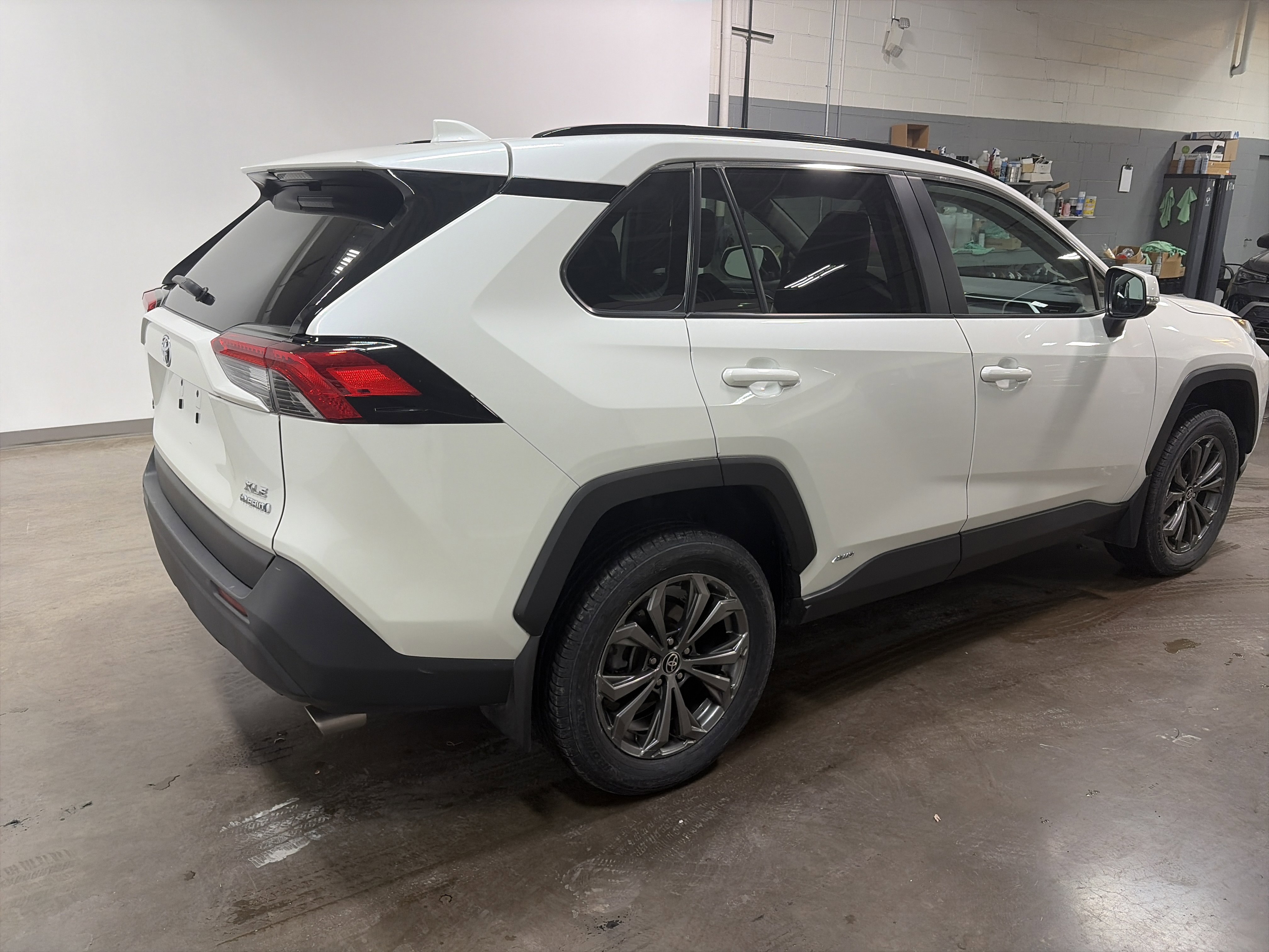 Used 2022 Toyota RAV4 XLE Premium video 3
