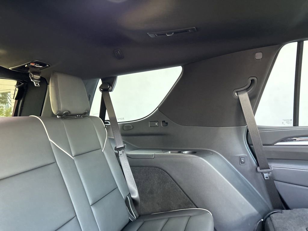 Used 2026 Cadillac Escalade Sport image 32
