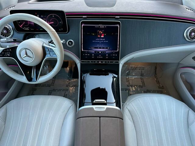 Used 2023 Mercedes-Benz EQS 450+ 4MATIC SUV image 16