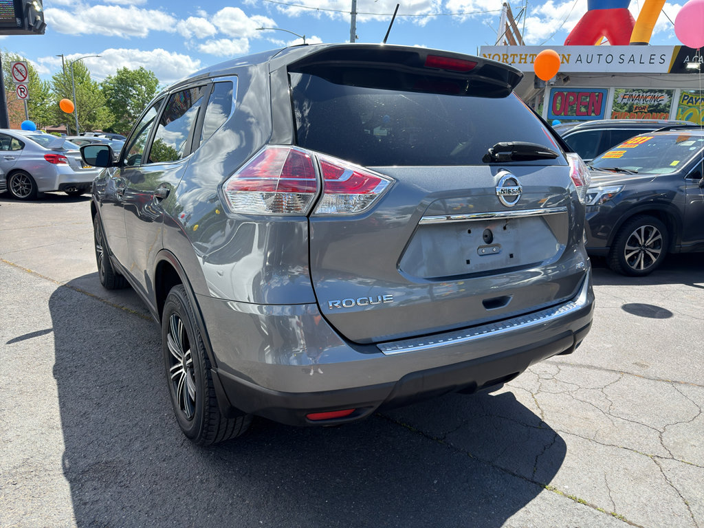Used 2016 Nissan Rogue S w/ S Family Package AWD/4WD image 5