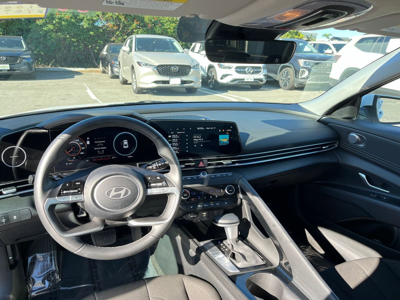 Used 2025 Hyundai Elantra SEL image 34