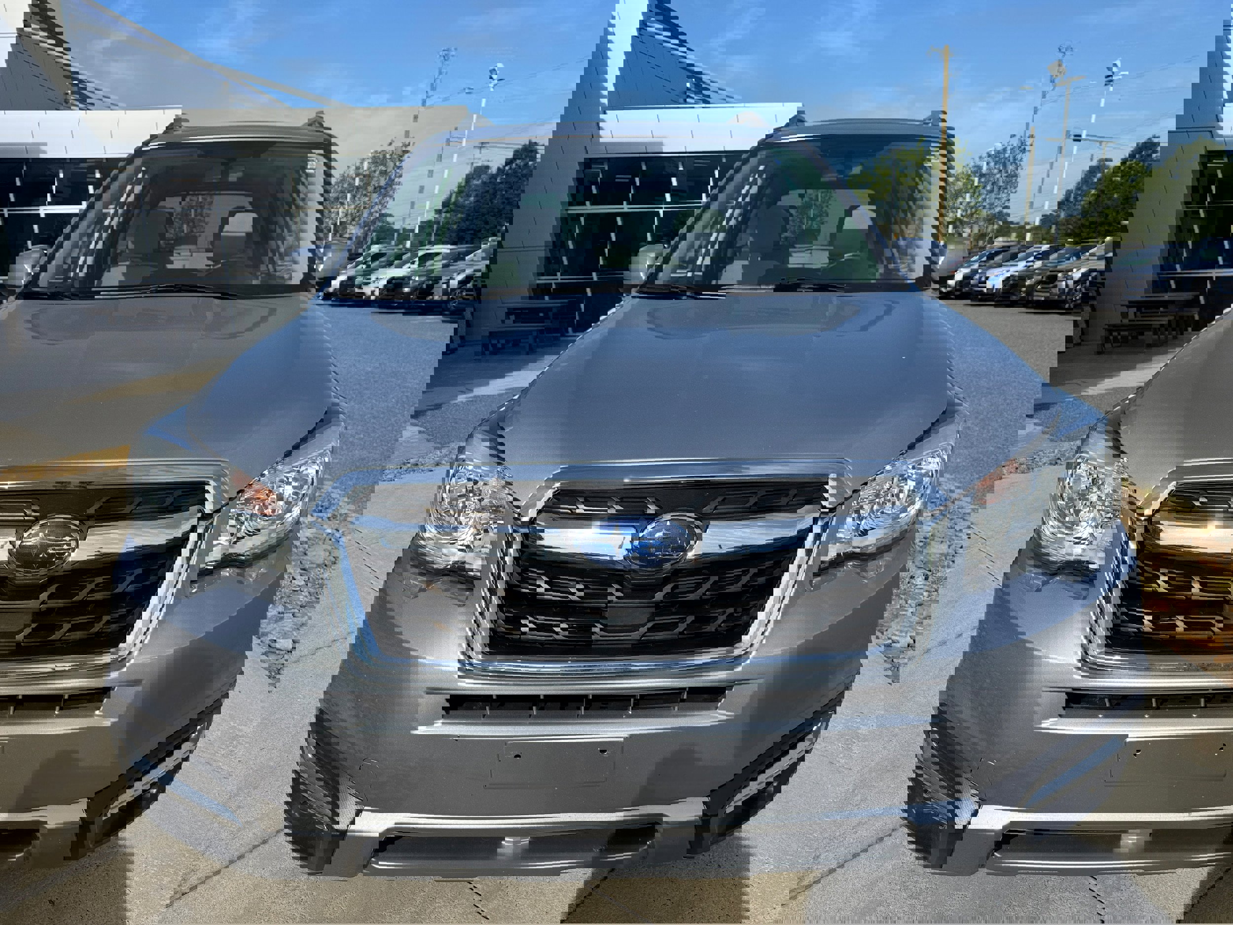 Used 2017 Subaru Forester 2.5i Premium w/ All-Weather Package image 3