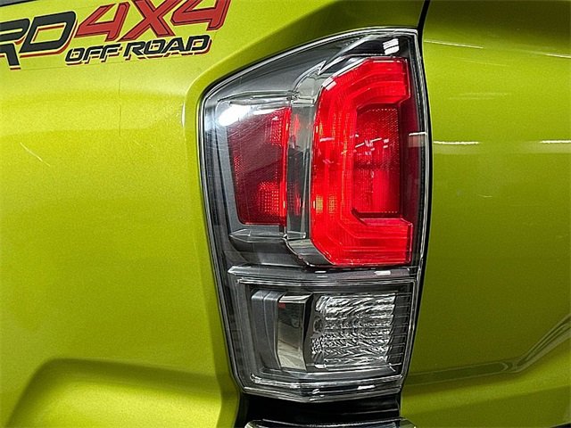 Used 2023 Toyota Tacoma TRD Off-Road image 31