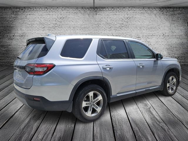 Used 2024 Honda Pilot EX-L image 5