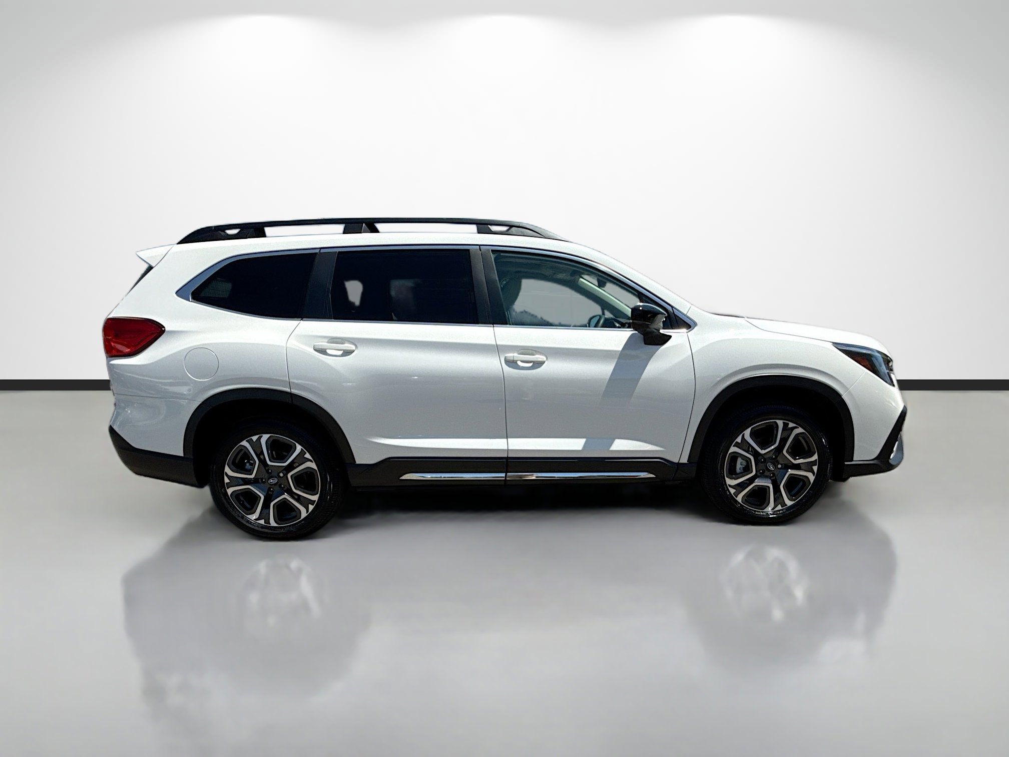 New 2026 Subaru Ascent Limited AWD/4WD image 2