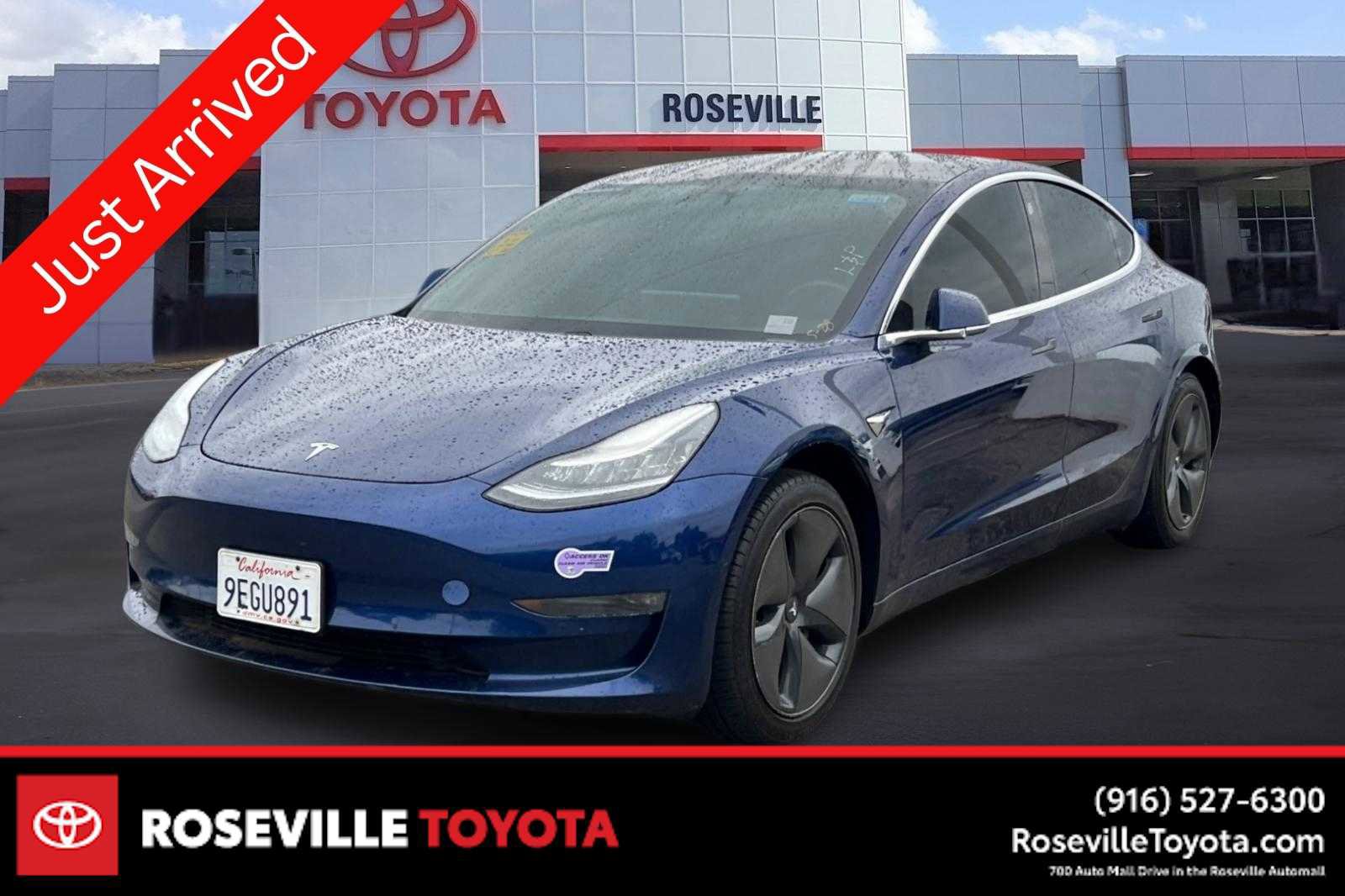 Used 2019 Tesla Model 3 Standard Range RWD image 1