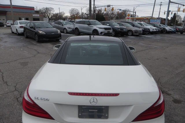 Used 2015 Mercedes-Benz SL 550 image 9