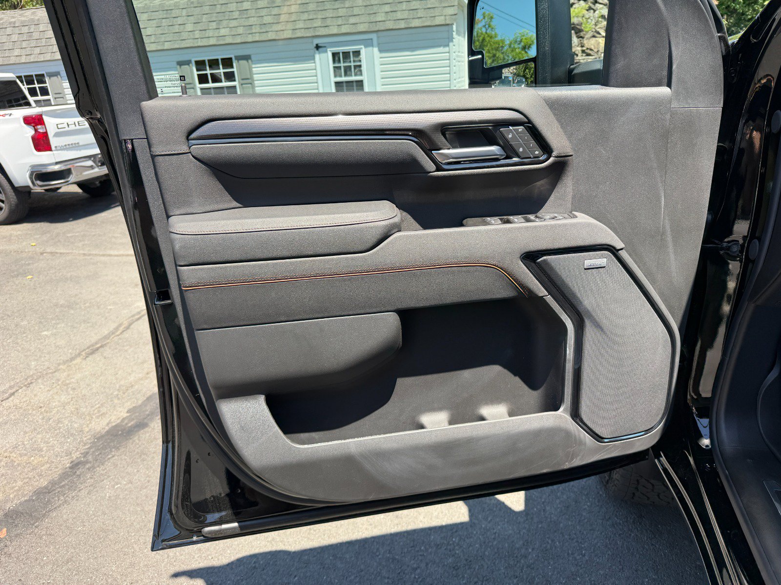 New 2026 GMC Sierra 2500 AT4 AWD/4WD image 16