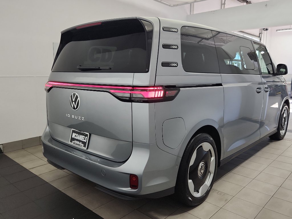 New 2025 Volkswagen ID. Buzz Pro S image 4