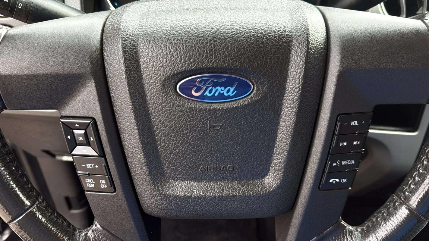 Used 2012 Ford F150 XLT w/ XLT Chrome Pkg AWD/4WD image 12