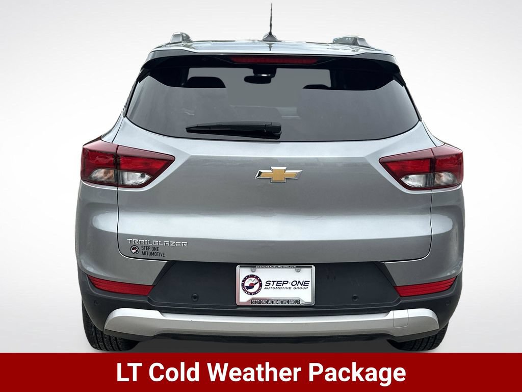 Used 2026 Chevrolet TrailBlazer LT w/ LT Cold Weather Package FWD image 6