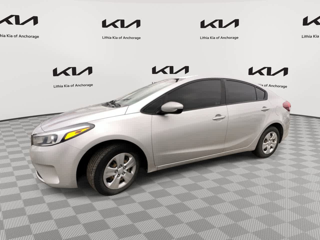 Used 2018 Kia Forte LX FWD image 1