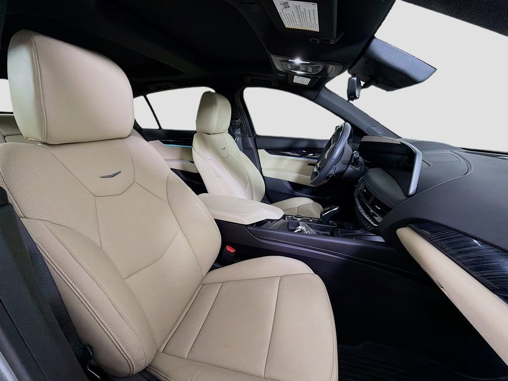 Used 2025 Cadillac CT5 Premium Luxury image 31