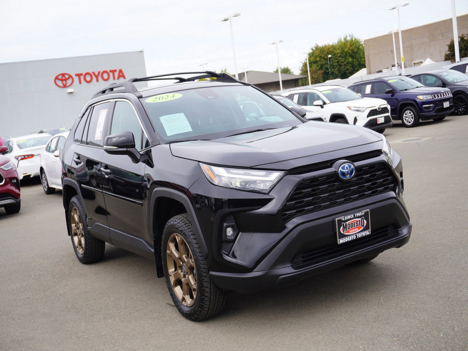 Used 2024 Toyota RAV4 AWD Hybrid