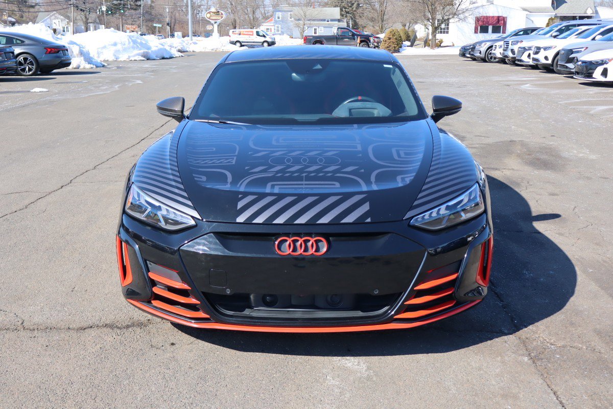 Used 2023 Audi RS e-tron GT image 2