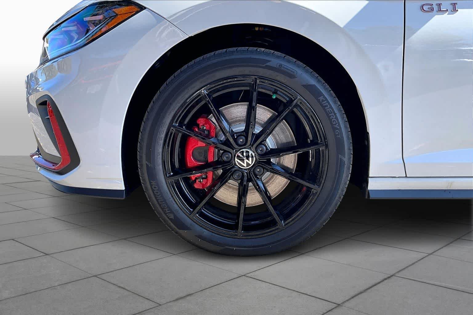 New 2026 Volkswagen Jetta GLI Autobahn FWD image 11