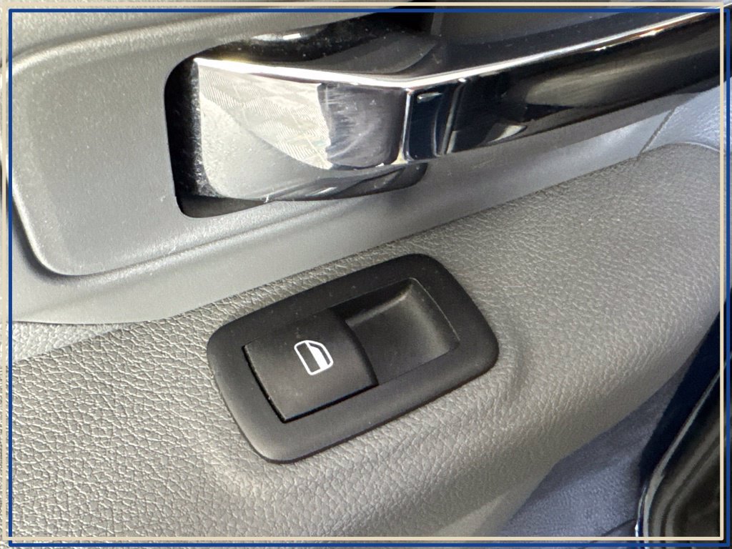 Used 2020 RAM 1500 Warlock w/ Electronics Group AWD/4WD image 29